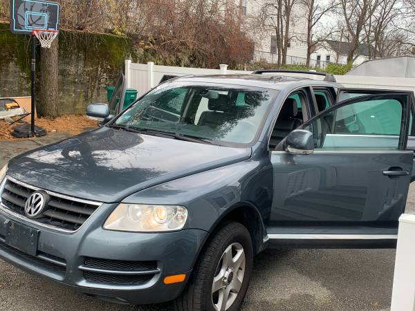 2005 Volkswagen Touareg AWD - cars & trucks - by owner - vehicle... for sale in Lynn, MA – photo 10