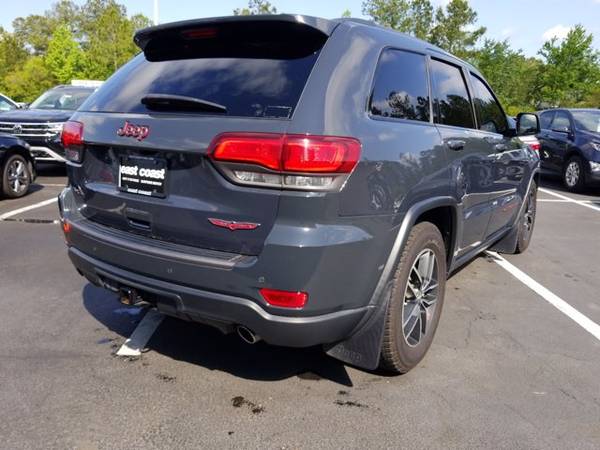 2018 Jeep Grand Cherokee Rhino Clearcoat Great Price WHAT A DEAL for sale in Myrtle Beach, SC – photo 14