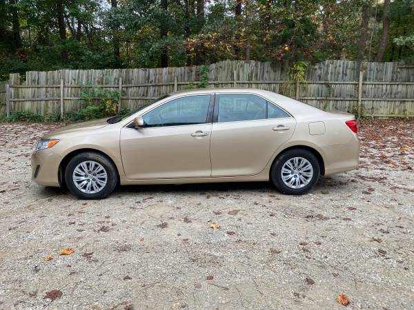 2012 TOYOTA CAMRY *EXCELLENT CONDITION * NICE WITH LOW MILEAGE -... for sale in Lilburn, GA – photo 2