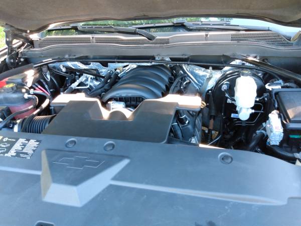 2015 4 door Silverado LT 5 3L V8 78k mi Like New for sale in Henryetta, AR – photo 20