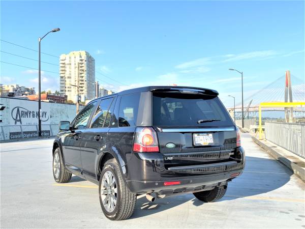 2014 LAND ROVER LR2 HSE - BLACK ON BLACK - ONLY 39K MILES for sale in Seattle, WA – photo 10