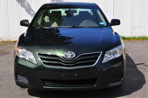 2010 Toyota Camry SE 6-Spd MT - cars & trucks - by dealer - vehicle... for sale in Milford, NH – photo 7