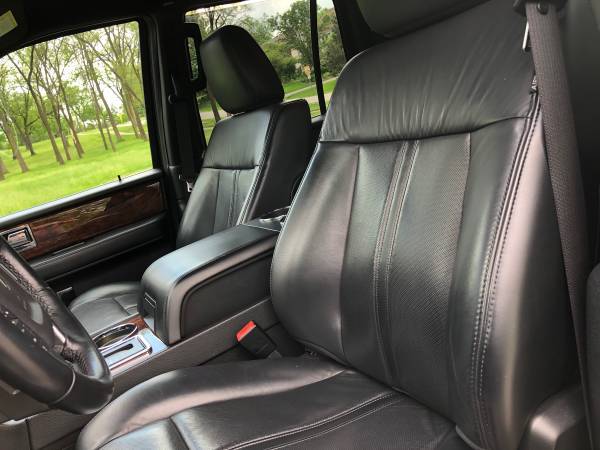 2017 Lincoln Navigator L 108,301 miles - cars & trucks - by dealer -... for sale in Downers Grove, IL – photo 5