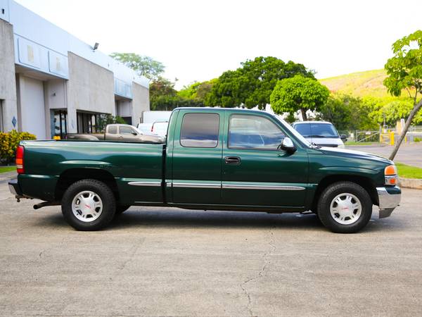 2002 GMC Sierra Extended Cab, Auto, V8 4.8L, Clean Carfax, All Power... for sale in Pearl City, HI – photo 8