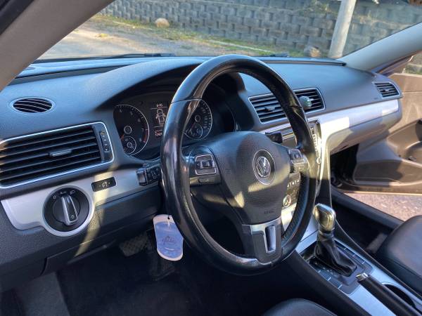 2013 Volkswagen Passat for sale in Saint Paul, MN – photo 11