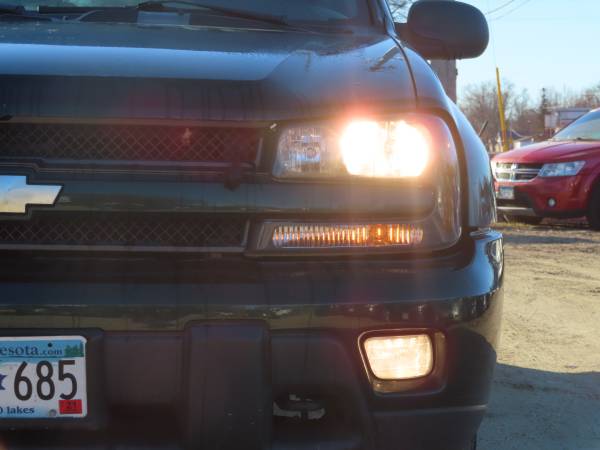 2004 Chevrolet Trailblazer EXT 4WD - 3rd row, camper/towing package... for sale in Farmington, MN – photo 7