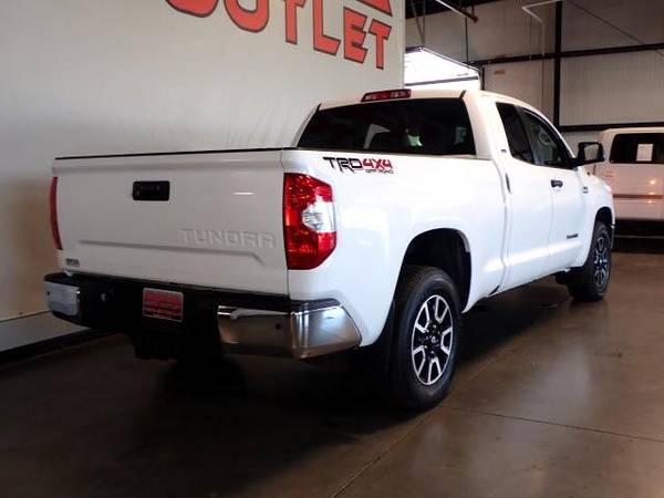 2016 Toyota Tundra 4WD Truck - - by dealer - vehicle for sale in Gretna, NE – photo 23