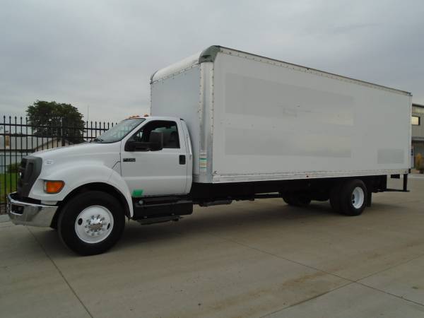 Dump Trucks, Box Trucks, Utility Trucks & Flatbed Trucks for sale in Dupont, CO – photo 8