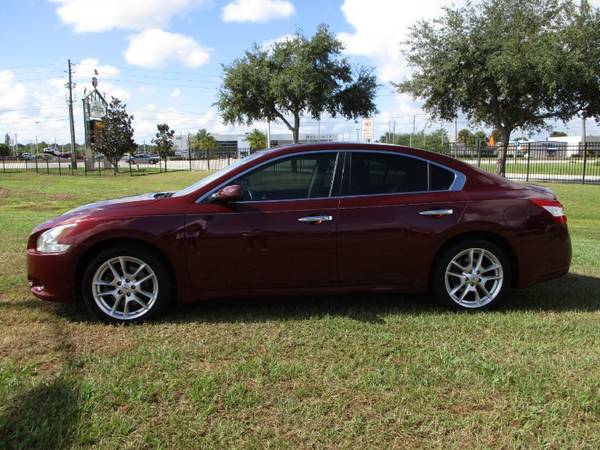 2011 Nissan Maxima SV for sale in Kissimmee, FL – photo 4