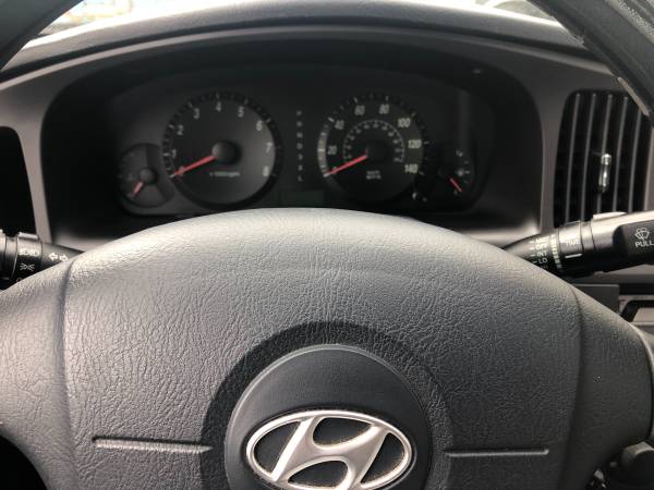 2005 Hyundai Elantra GLS (one owner) (well kept) - - by for sale in Saint Paul, MN – photo 6