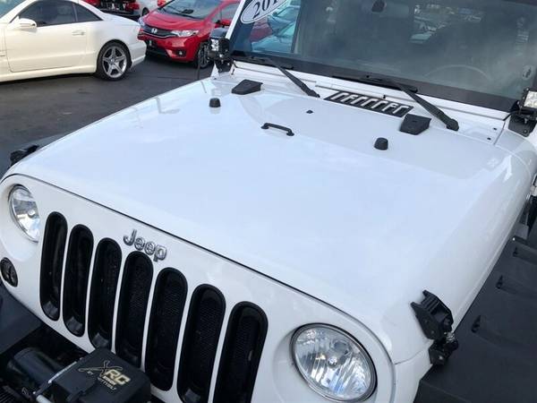 2012 Jeep Wrangler 4x4 4WD Unlimited Sahara SUV - cars & trucks - by... for sale in Bellingham, WA – photo 17