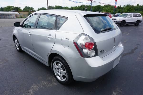 2010 Pontiac Vibe 2 4L - - by dealer - vehicle for sale in Greenville, OH – photo 6