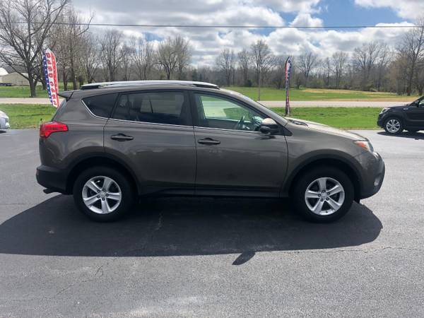 2014 Toyota RAV4 FWD 4dr XLE (Natl) - - by dealer for sale in Other, KY – photo 2