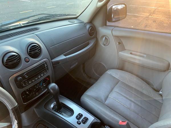 2005 Jeep Liberty Renegade - cars & trucks - by owner - vehicle... for sale in Dacula, GA – photo 12