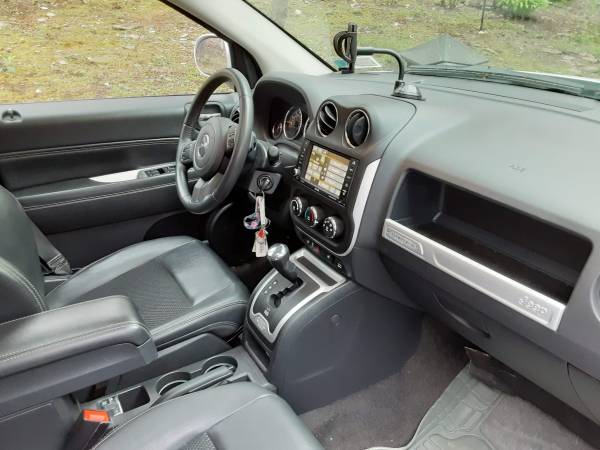 2014 Jeep Compass Latitude Sport Utility 4D - - by for sale in WINDSOR, NY – photo 8