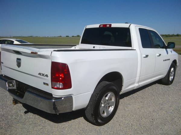 2012 Ram 1500 SLT Quad Cab 4x4 - - by dealer - vehicle for sale in McConnell AFB, KS – photo 5