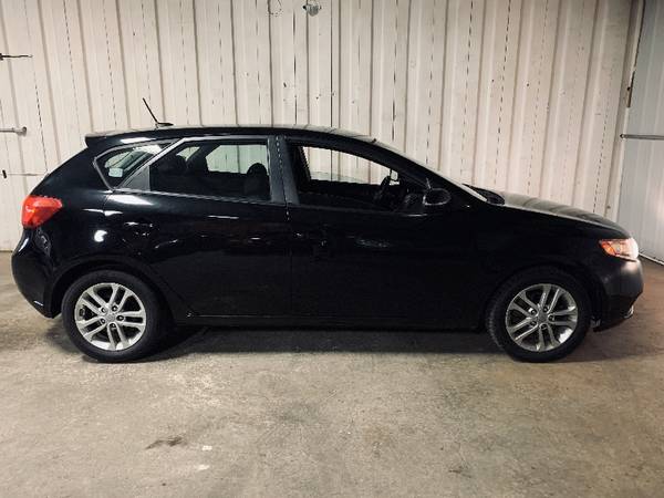 2012 Kia Forte 5-Door EX - cars & trucks - by dealer - vehicle... for sale in Madison, WI – photo 8