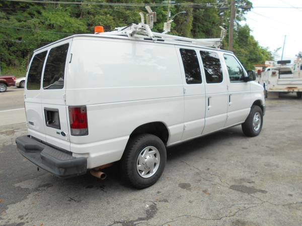 2010 Ford E250 Cargo Van - - by dealer - vehicle for sale in Knoxville, TN – photo 4