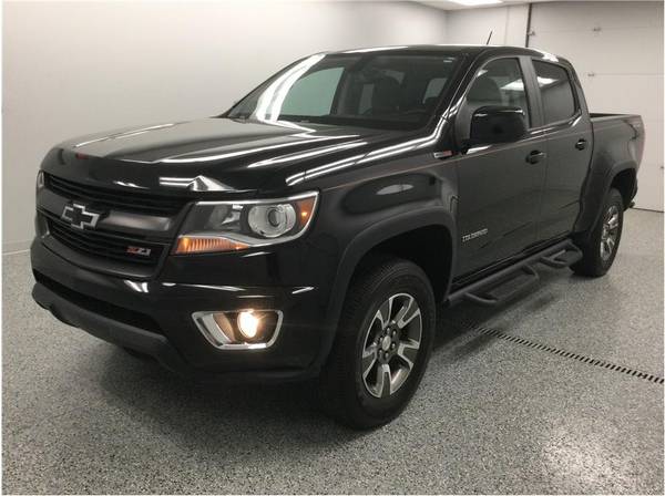 2016 Chevy Chevrolet Colorado 4WD Z71 pickup Black for sale in Hickory, NC – photo 3