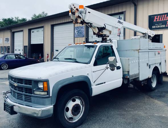 2002 Chevy C3500HD Utility W/ Altec Bucket & Generator - cars &... for sale in Westport, CT – photo 3