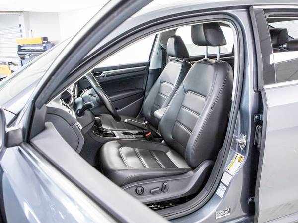 2018 Volkswagen Passat 2 0T SE - - by dealer - vehicle for sale in San Rafael, CA – photo 13