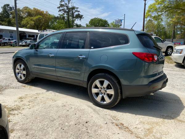 2009 CHEVY TRAVERSE LTZ - - by dealer - vehicle for sale in Shallotte, SC – photo 3