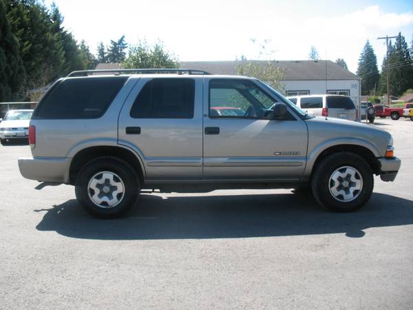 2002 Chevrolet Blazer 4dr 4WD LS - - by dealer for sale in Roy, WA – photo 8