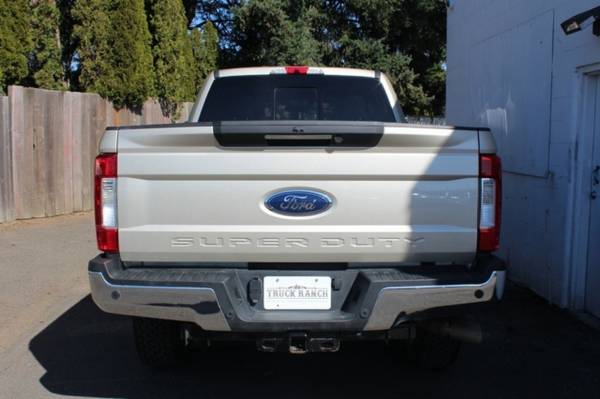 2018 Ford Super Duty F-350 SRW Lariat - - by dealer for sale in Hillsboro, OR – photo 4