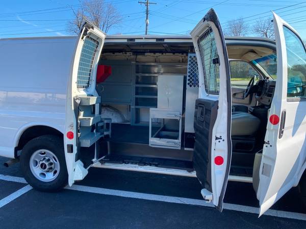 2009 GMC Savana G3500 Cargo - cars & trucks - by dealer - vehicle... for sale in Millersville, District Of Columbia – photo 12