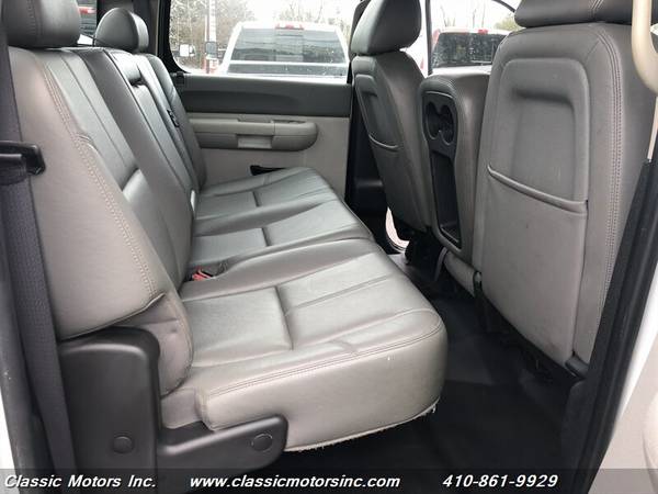 2011 Chevrolet Silverado 3500 CREW CAB W/T UTILITY BED DRW 4X4 for sale in Finksburg, District Of Columbia – photo 23