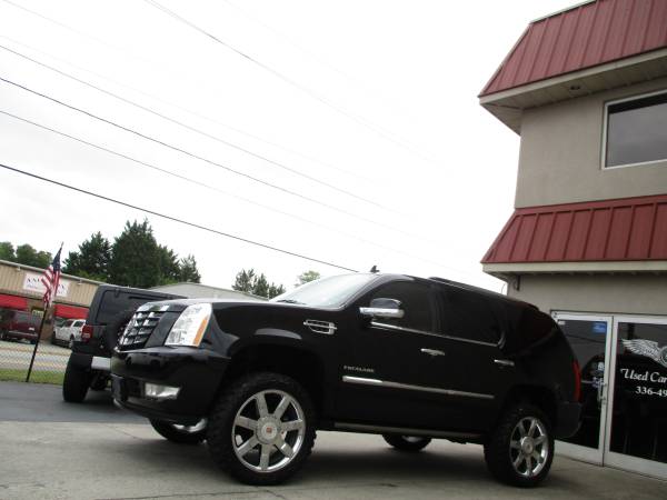 BAD A$$ LIFTED 2011 CADILLAC ESCALADE AWD PREMIUM 6.2 V8 22'S *CHEAP!* for sale in KERNERSVILLE, SC – photo 7