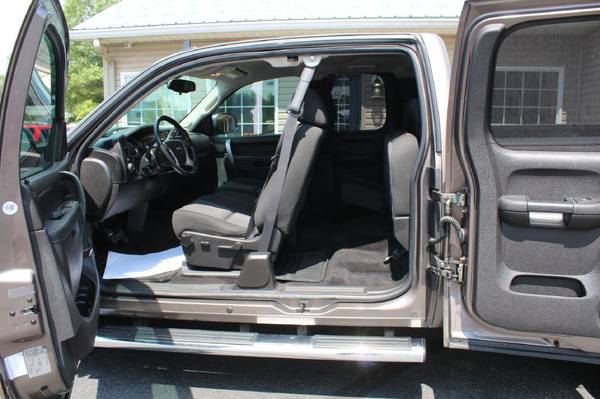 2013 *GMC* *Sierra 1500* *4WD Ext Cab 143.5 SLE* GRA for sale in Wooster, OH – photo 24