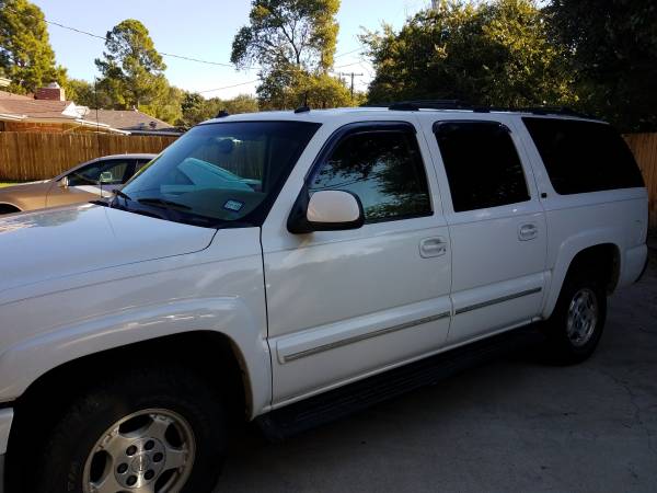 2003 Suburban 1500 LT Excellent Condition for sale in Sherman, TX – photo 3