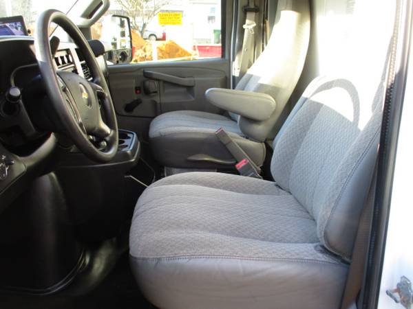 2016 Chevrolet Express Commercial Cutaway 3500 159 WB, 12 FOOT STEP for sale in south amboy, NJ – photo 10