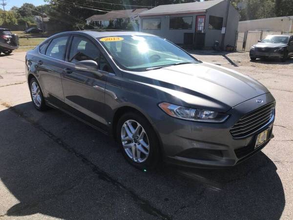 2013 Ford fusion SE 1-Owner sunroof usb clean carfax history report... for sale in Westport , MA – photo 8