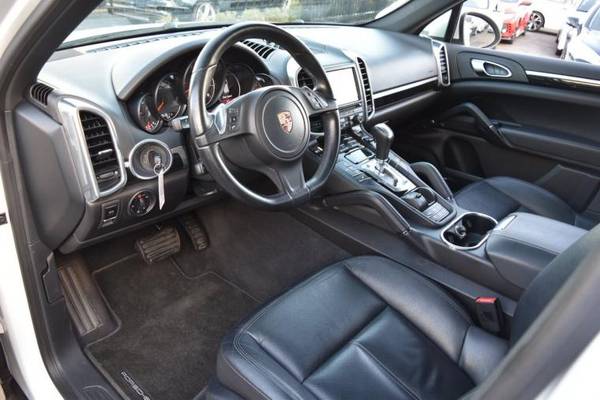 2013 Porsche Cayenne Tiptronic SUV - - by dealer for sale in Elmont, NY – photo 13