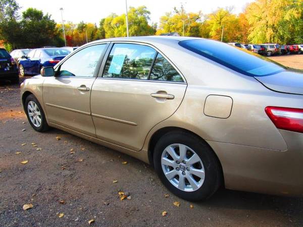 2009 Toyota Camry XLE - cars & trucks - by dealer - vehicle... for sale in Lino Lakes, MN – photo 7