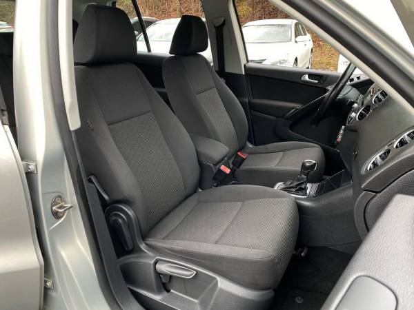 2013 Volkswagen Tiguan S 4Motion AWD 4dr SUV (ends 1/13) - cars & for sale in Seymour, TN – photo 14
