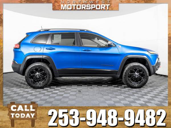 *SPECIAL FINANCING* Lifted 2017 *Jeep Cherokee* Trailhawk 4x4 for sale in PUYALLUP, WA – photo 4
