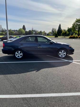 2004 Toyota Camry SE for sale in Beaverton, OR – photo 2