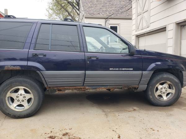 1997 Jeep Grand Cherokee Laredo for sale in Sioux City, IA – photo 2