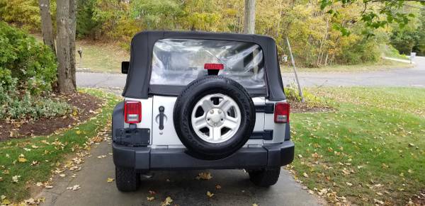 2010 Jeep Wrangler Sport 4WD with 6 speed Manual - cars & trucks -... for sale in North Branford , CT – photo 4
