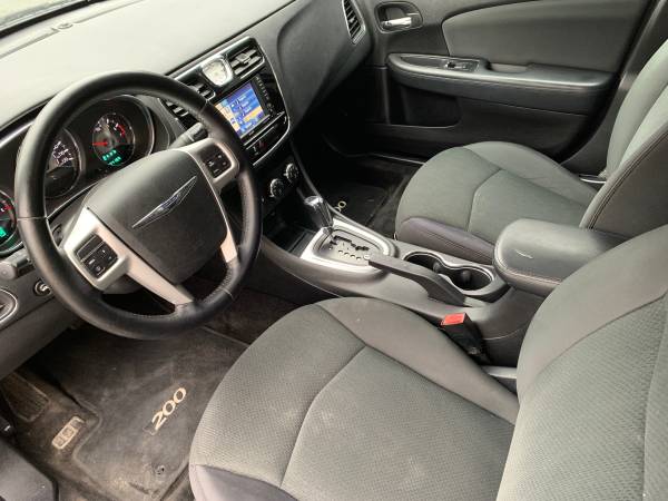 2012 Chrysler 200 Touring - cars & trucks - by dealer - vehicle... for sale in Lockport, IL – photo 6