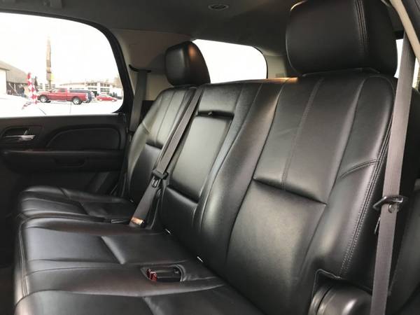 2014 GMC YUKON SLT $500-$1000 MINIMUM DOWN PAYMENT!! APPLY NOW!! -... for sale in Hobart, IL – photo 17