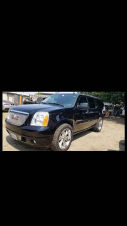 2007 GMC yukon xl - cars & trucks - by owner - vehicle automotive sale for sale in Fullerton, CA – photo 3
