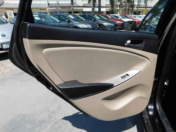 2016 Hyundai Accent SE 4-Door 6A for sale in Santa Ana, CA – photo 16