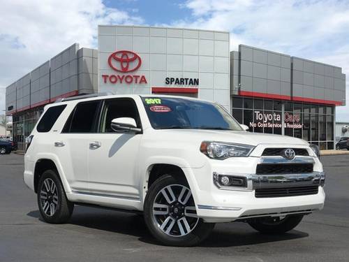2017 Toyota 4Runner AWD limited! One owner! CLEAN! CERTIFIED! for sale in Lansing, MI
