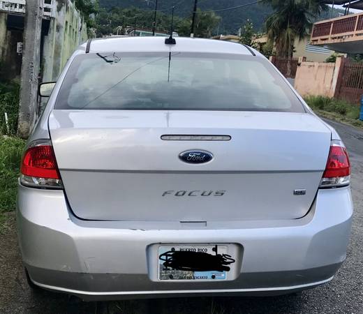 Ford Focus 2011 color gris for sale in Other, Other – photo 4