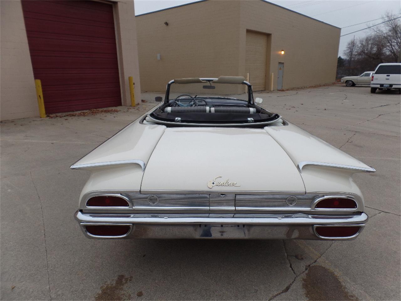 1960 Ford Sunliner for sale in Clinton Township, MI – photo 22