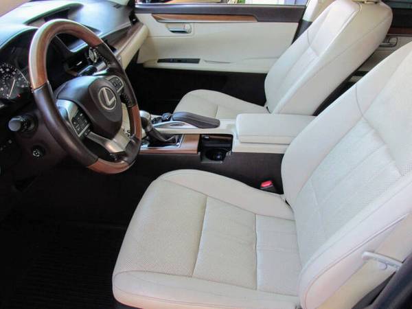 2016 Lexus ES 300h 52000 Miles - - by dealer - vehicle for sale in Durham, NC – photo 16